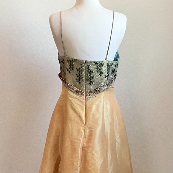 Peacock Pattern Dress - Picture 5 of 6